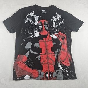 Marvel Deadpool Men's T-Shirt Size Large All Over Print Black